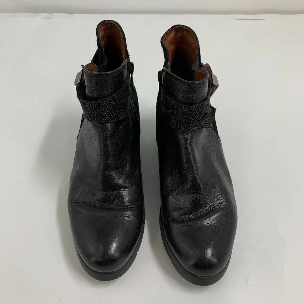 Hispanitas Women's Larae Leather Cross‎ Buckle Heeled Boot Size 7.5/38